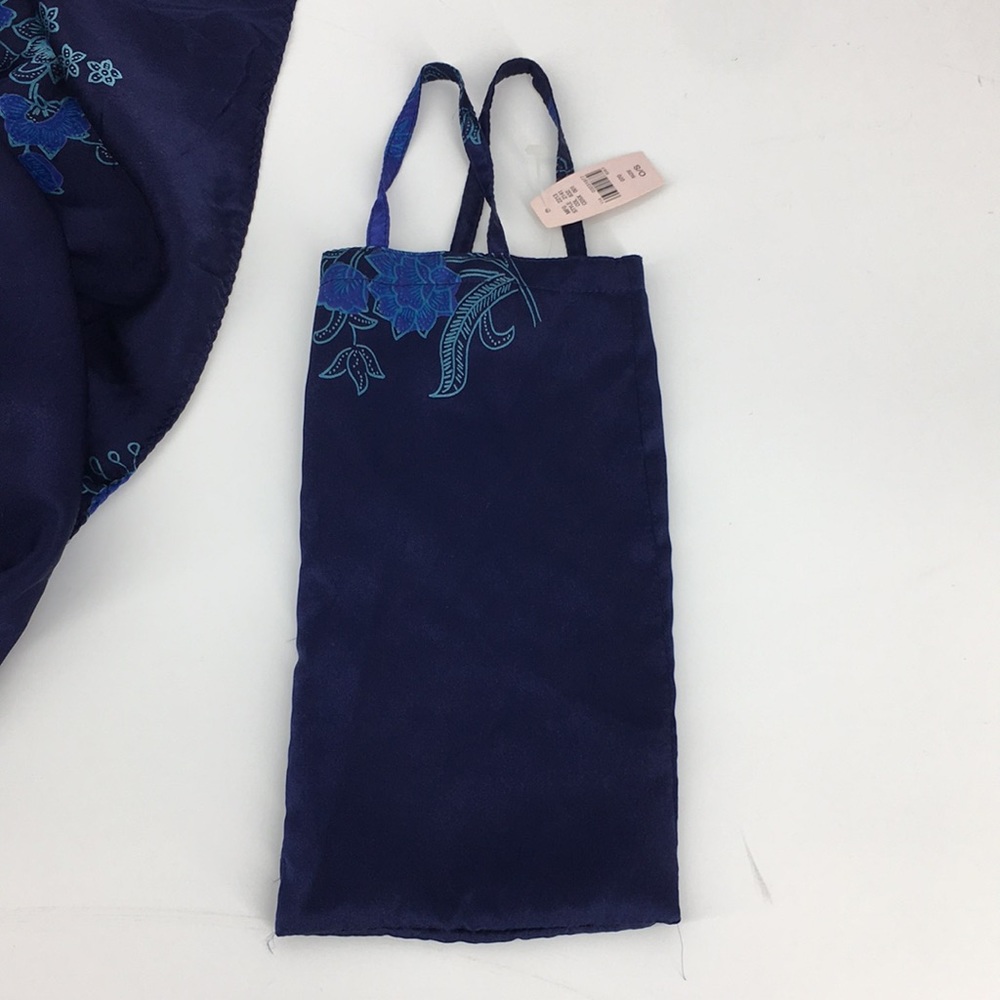 VTG Victoria’s Silk - Picture 9 of 10